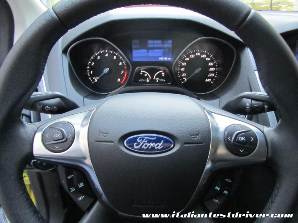 New ford focus configuratore #8